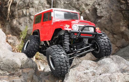 voiture Tamiya Toyota Land Cruiser 40 CR01